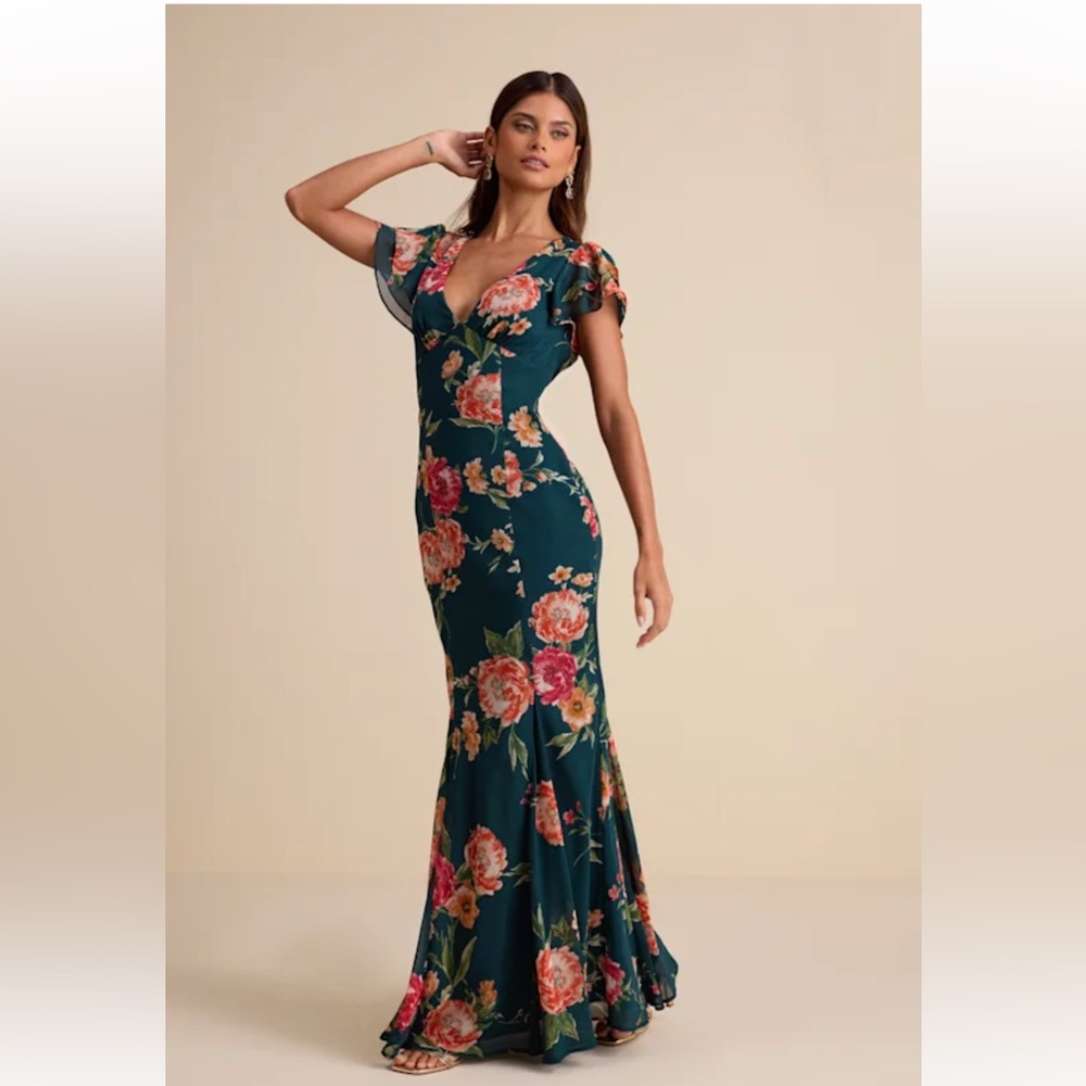 NWT Lulu's Teal Floral V-Neck Maxi Dress with Flutter Sleeves